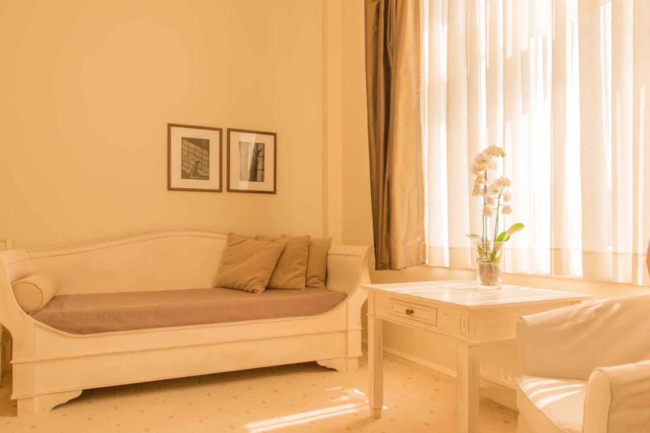 Villa Modiva Miedzyzdroje Exteriör bild
